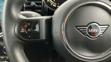 MINI Hatchback 1.5 Cooper Classic 3dr Petrol Hatchback